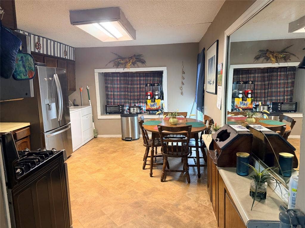 2725 San Benito Street, Sansom Park, TX 76114 2725 San Benito Street, Sansom Park, TX 76114
