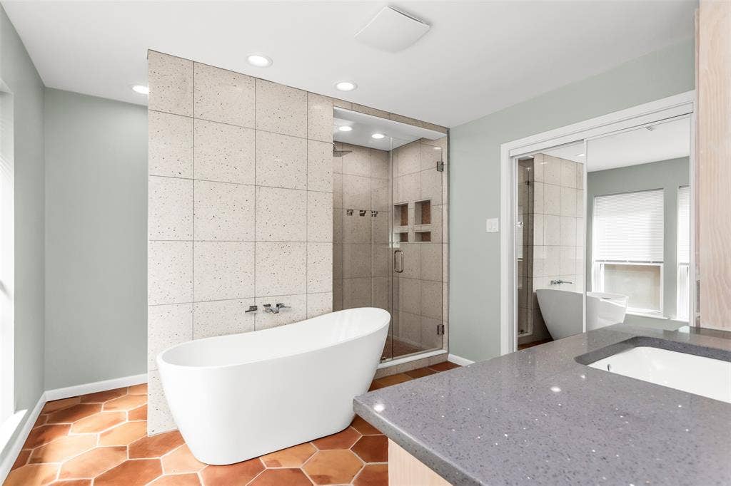 9517 Moss Farm Lane, Dallas, TX 75243 9517 Moss Farm Lane, Dallas, TX 75243