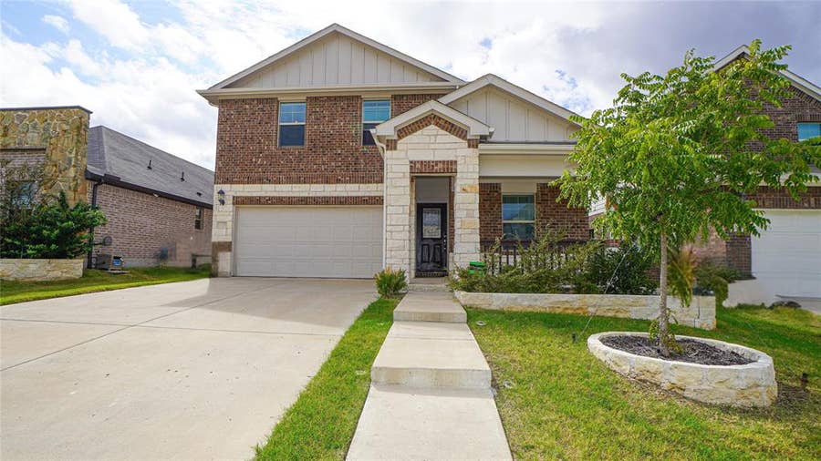Property photo for 1128 Enchanted Rock Lane, Royse City, TX