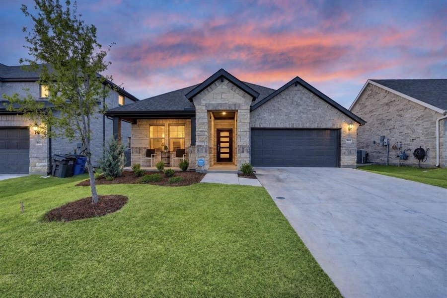 Property photo for 903 Edgehurst Drive, Princeton, TX