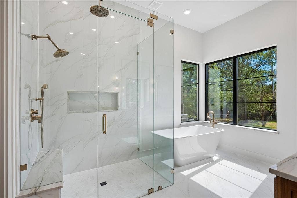 Second Primary Bathroom