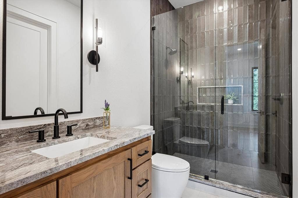 Ensuite Bath