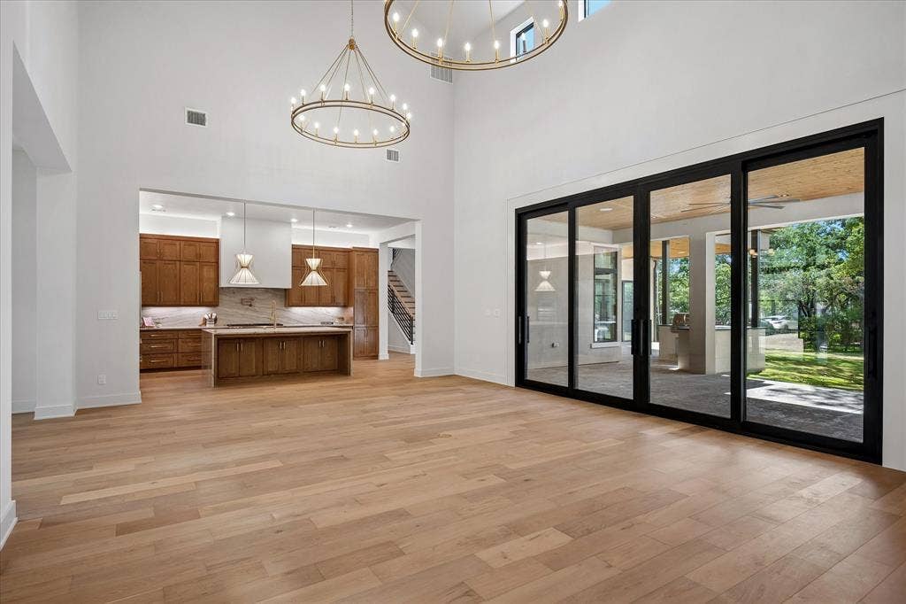 Open Living Area to Kitchen