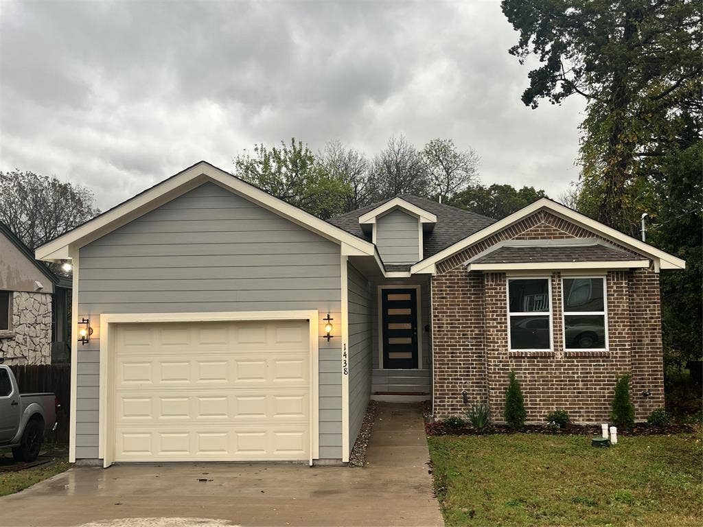 1438 E Waco Avenue, Dallas, TX 75216 1438 E Waco Avenue, Dallas, TX 75216