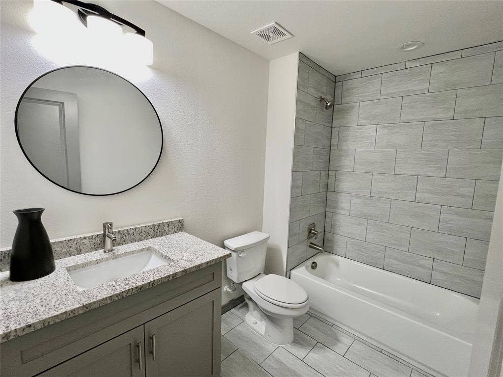 1438 E Waco Avenue, Dallas, TX 75216 1438 E Waco Avenue, Dallas, TX 75216
