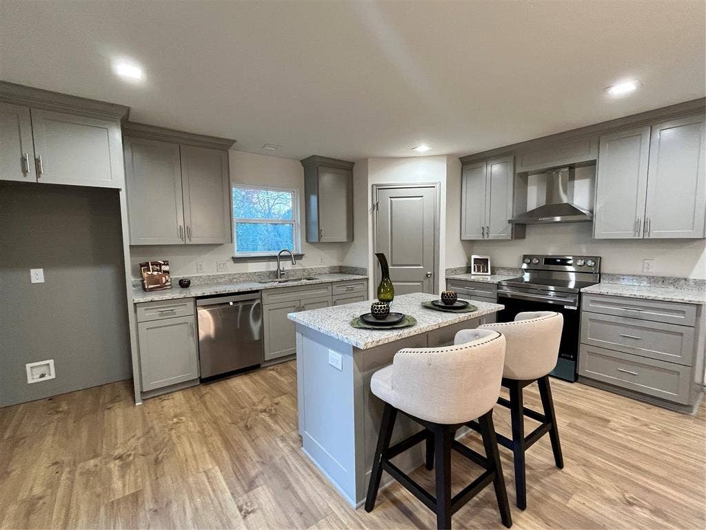 1438 E Waco Avenue, Dallas, TX 75216 1438 E Waco Avenue, Dallas, TX 75216