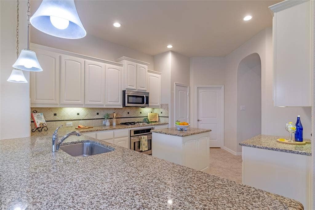 10324 Barbuda Trail, Fort Worth, TX 76244