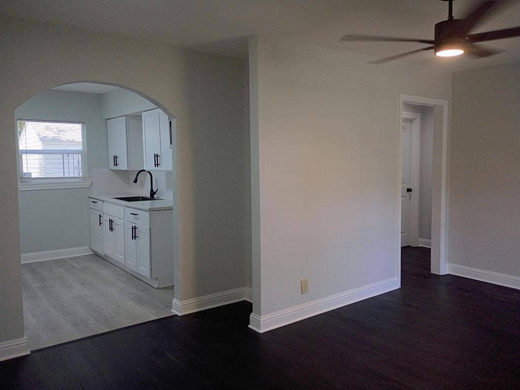 2671 Moffatt Avenue, Dallas, TX 75216 2671 Moffatt Avenue, Dallas, TX 75216