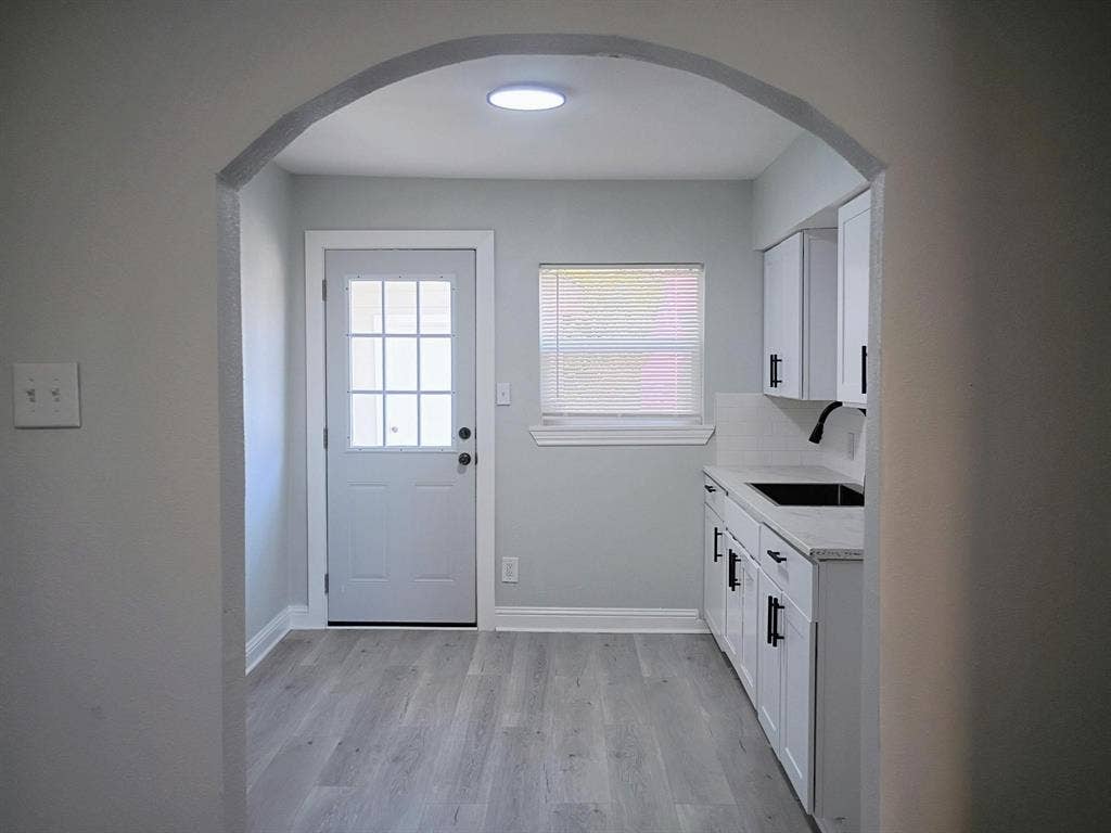 2671 Moffatt Avenue, Dallas, TX 75216 2671 Moffatt Avenue, Dallas, TX 75216
