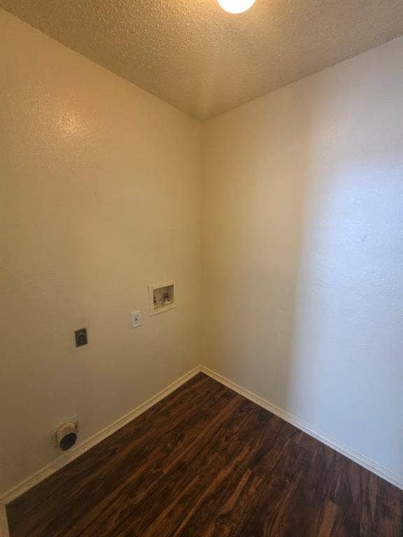 3021 Lawndale Drive, Lancaster, TX 75134 3021 Lawndale Drive, Lancaster, TX 75134