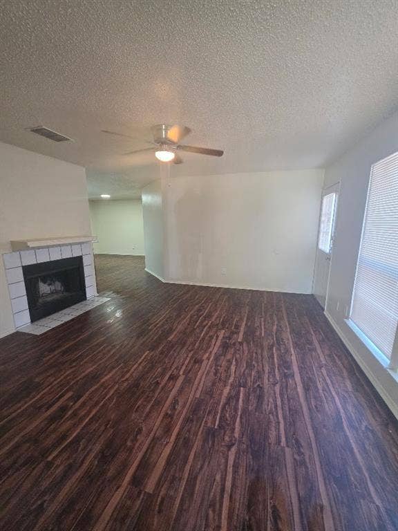 3021 Lawndale Drive, Lancaster, TX 75134 3021 Lawndale Drive, Lancaster, TX 75134