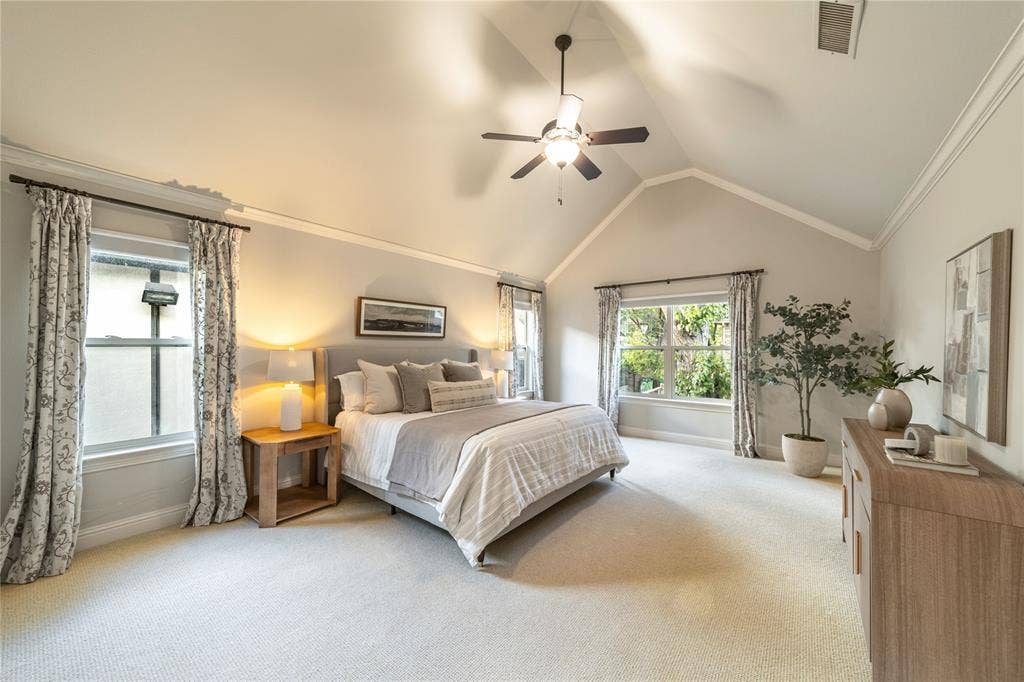 6363 Vanderbilt Avenue, Dallas, TX 75214