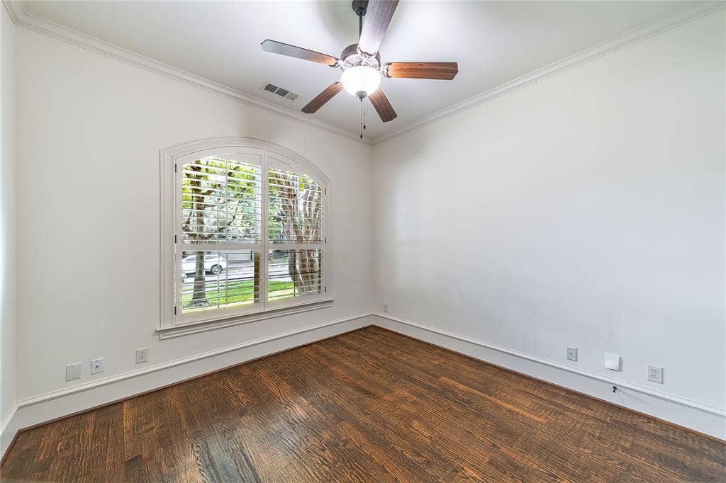 6363 Vanderbilt Avenue, Dallas, TX 75214