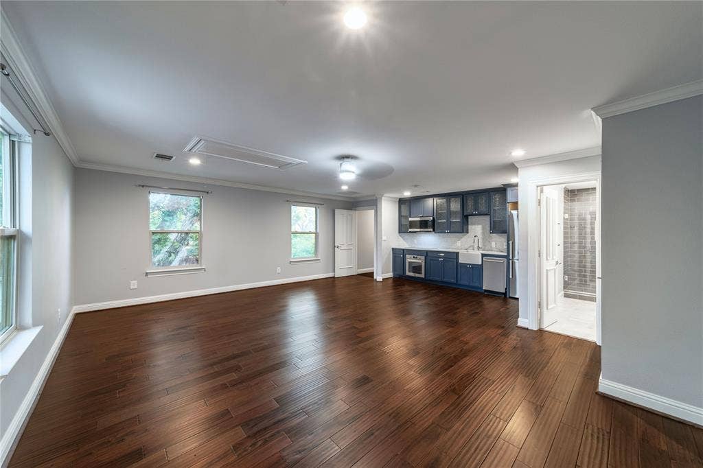 6363 Vanderbilt Avenue, Dallas, TX 75214