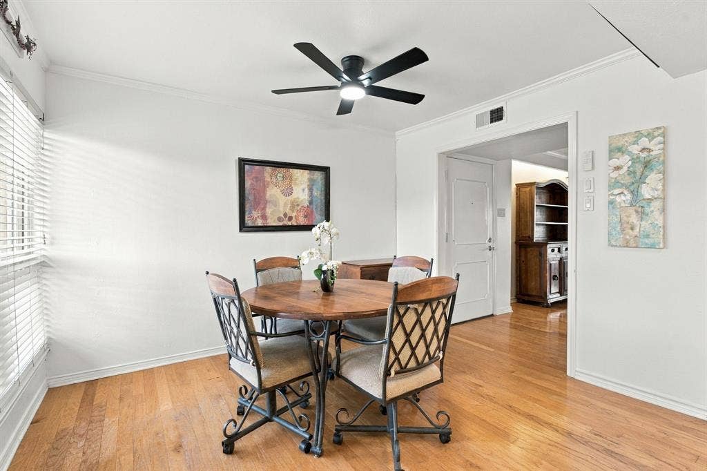 15930 Stillwood Street, #2070, Dallas, TX 75248 15930 Stillwood Street, #2070, Dallas, TX 75248