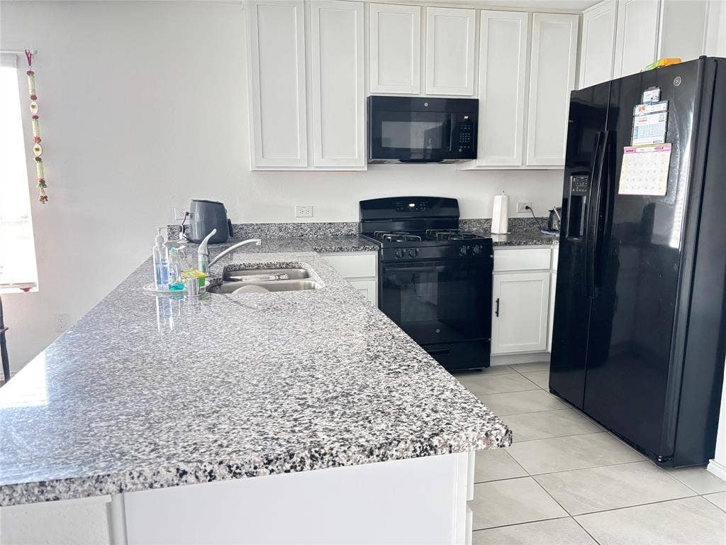 900 Mountain Laurel Drive, Princeton, TX 75407 900 Mountain Laurel Drive, Princeton, TX 75407