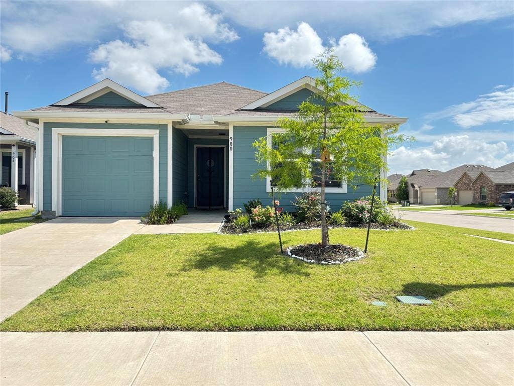 900 Mountain Laurel Drive, Princeton, TX 75407 900 Mountain Laurel Drive, Princeton, TX 75407