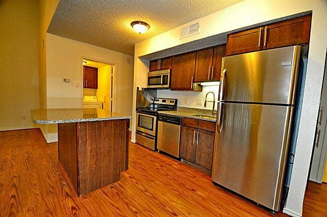 6910 Skillman Street, #3017, Dallas, TX 75231