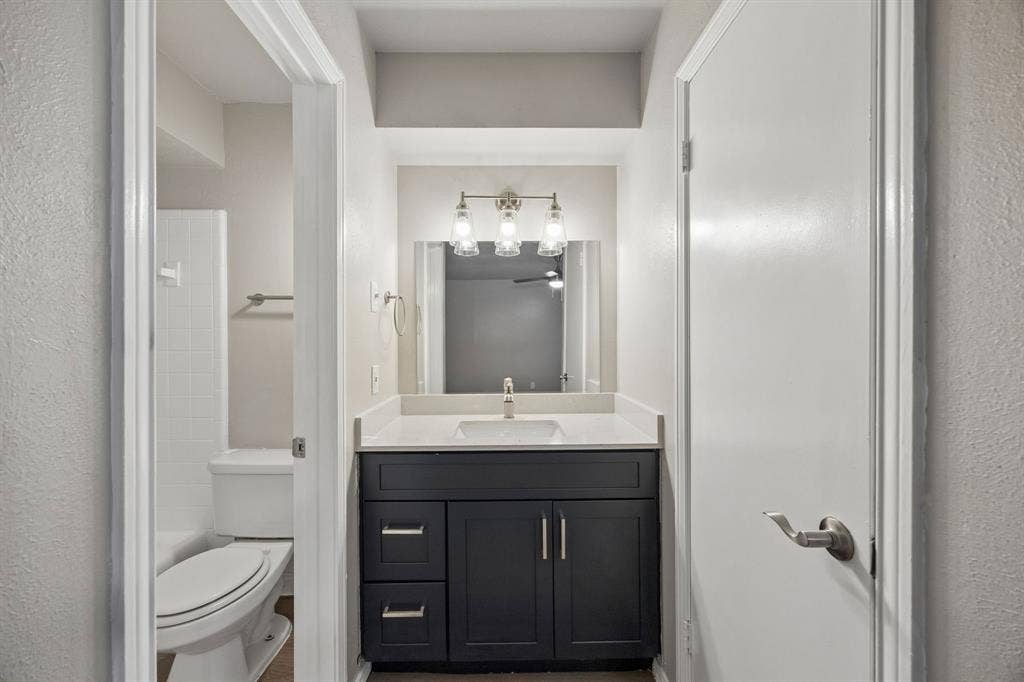 15745 El Estado Drive, Dallas, TX 75248 15745 El Estado Drive, Dallas, TX 75248