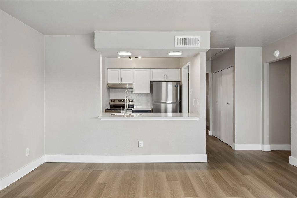 15745 El Estado Drive, Dallas, TX 75248 15745 El Estado Drive, Dallas, TX 75248