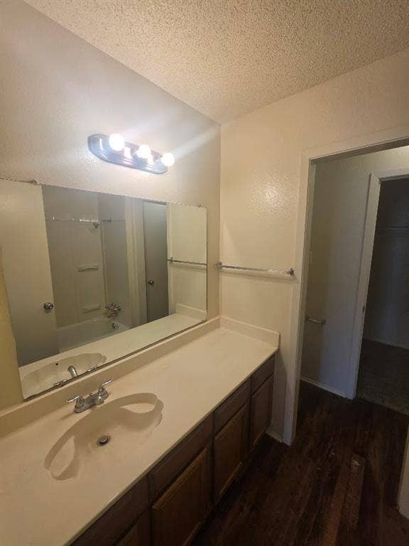 2404 Meadow Lane, Mesquite, TX 75150 2404 Meadow Lane, Mesquite, TX 75150