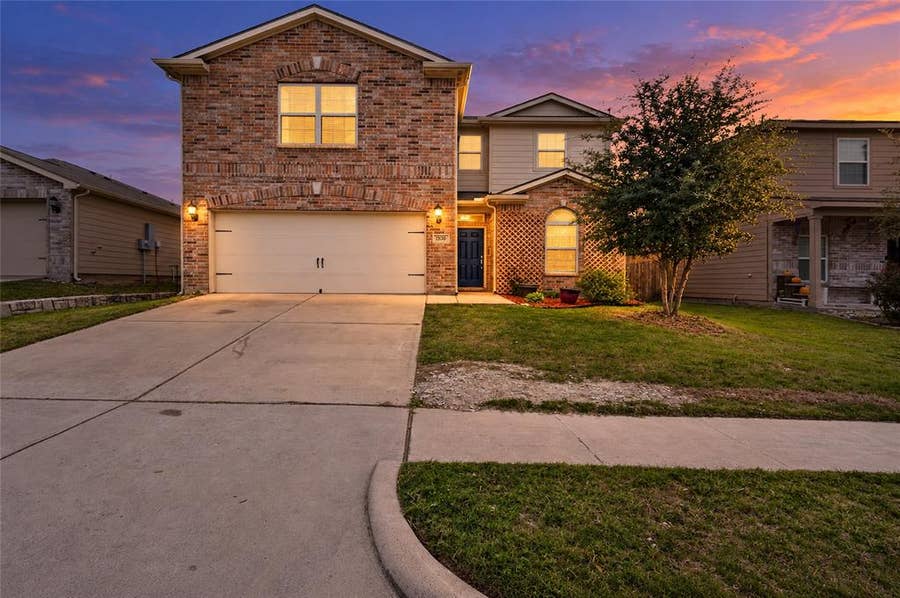 Property photo for 1820 Clegg Street, Howe, TX