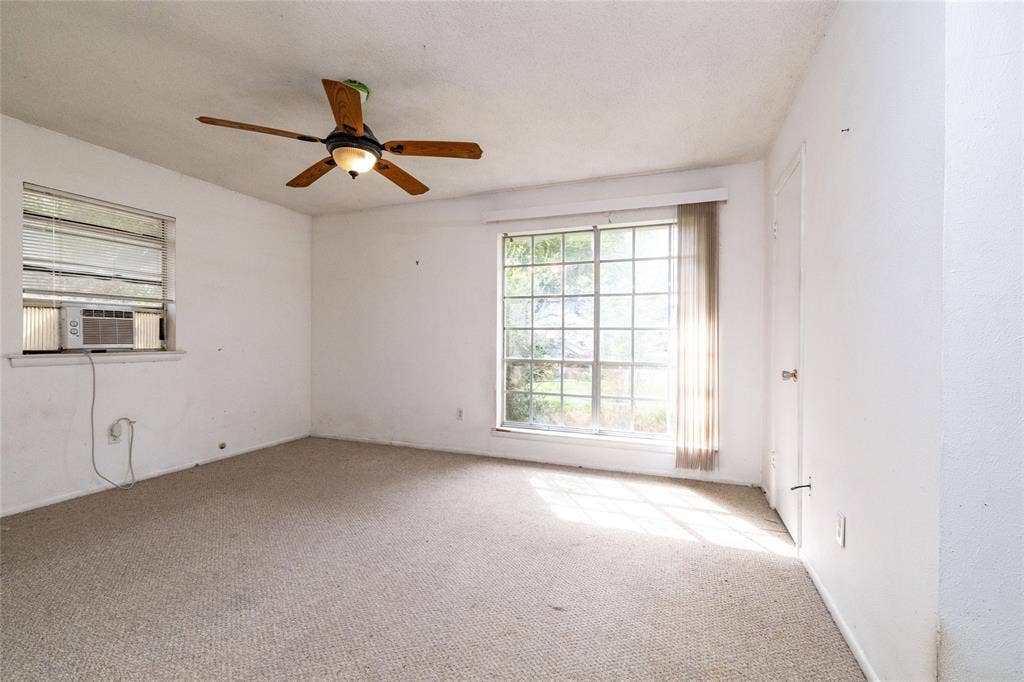4917 Emerald Lake Drive, Fort Worth, TX 76103 Primary Bedroom #2
