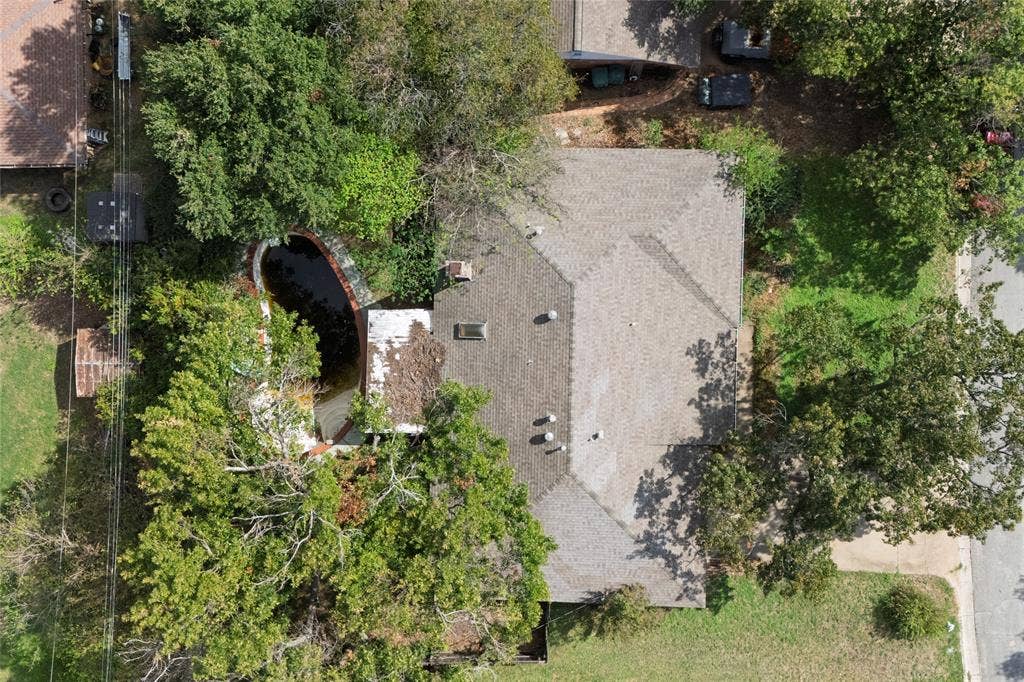 4917 Emerald Lake Drive, Fort Worth, TX 76103 4917 Emerald Lake Drive, Fort Worth, TX 76103