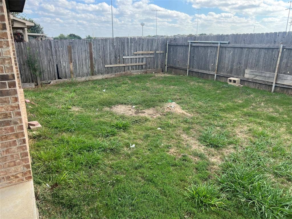 249 Cedar Crest Drive, Justin, TX 76247 249 Cedar Crest Drive, Justin, TX 76247
