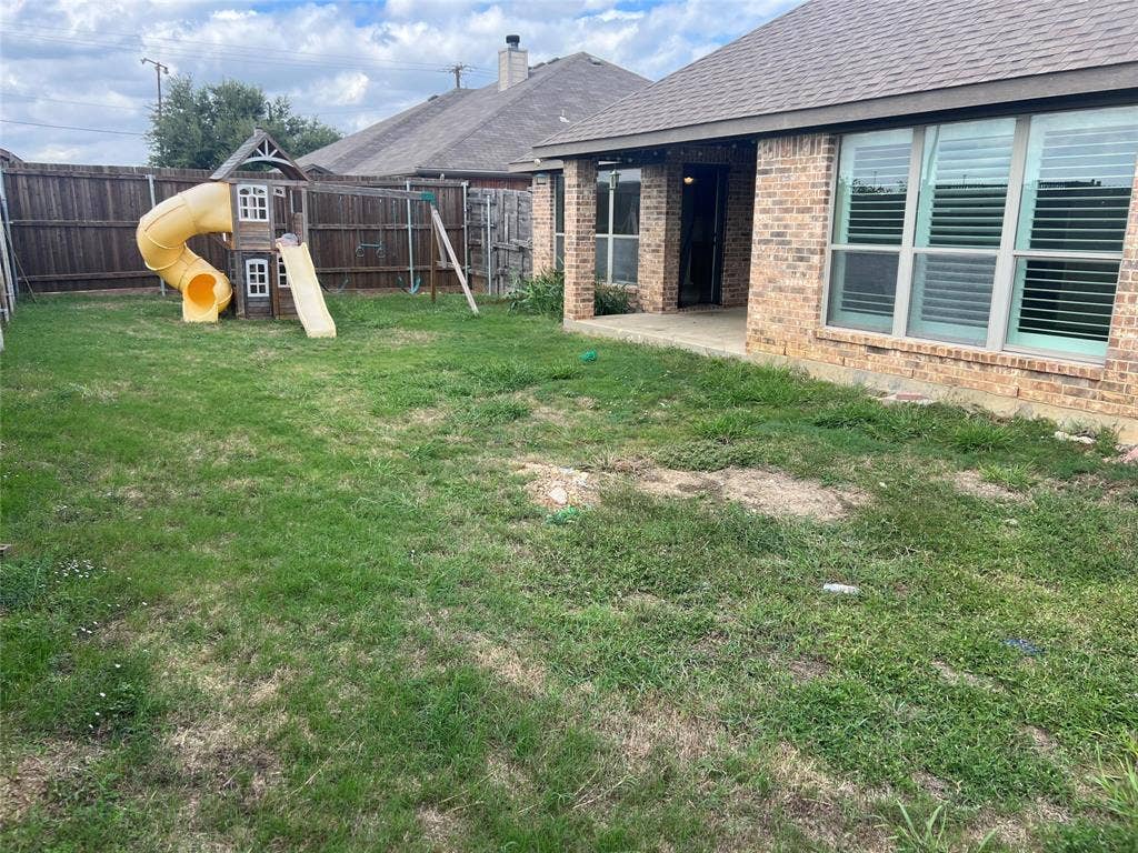 249 Cedar Crest Drive, Justin, TX 76247 249 Cedar Crest Drive, Justin, TX 76247