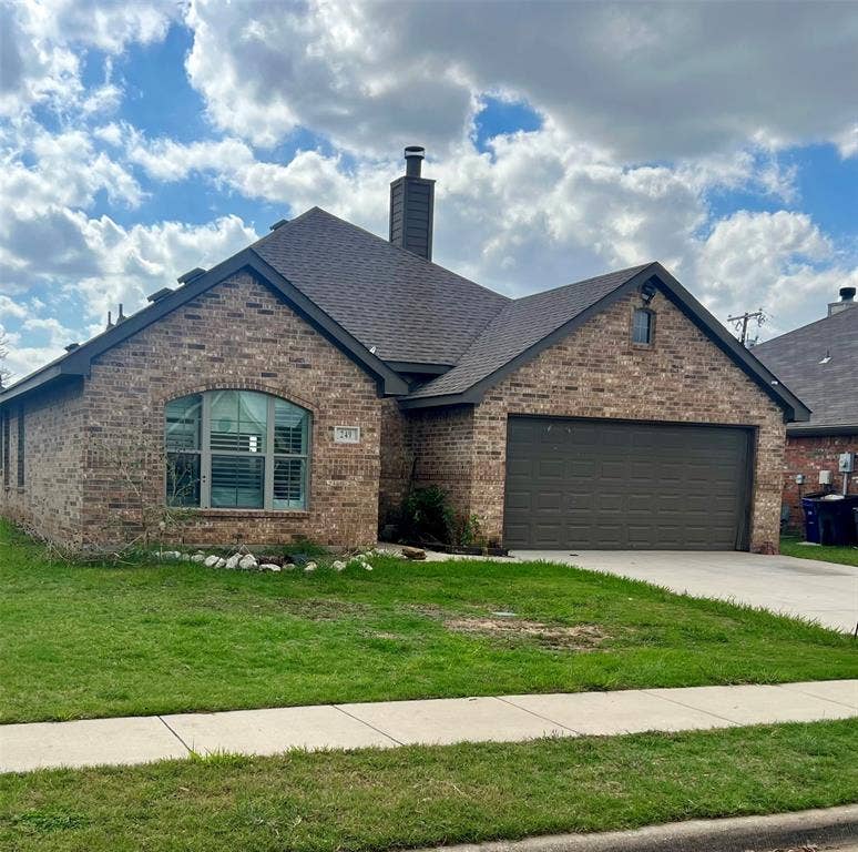 Property photo for 249 Cedar Crest Drive, Justin, TX