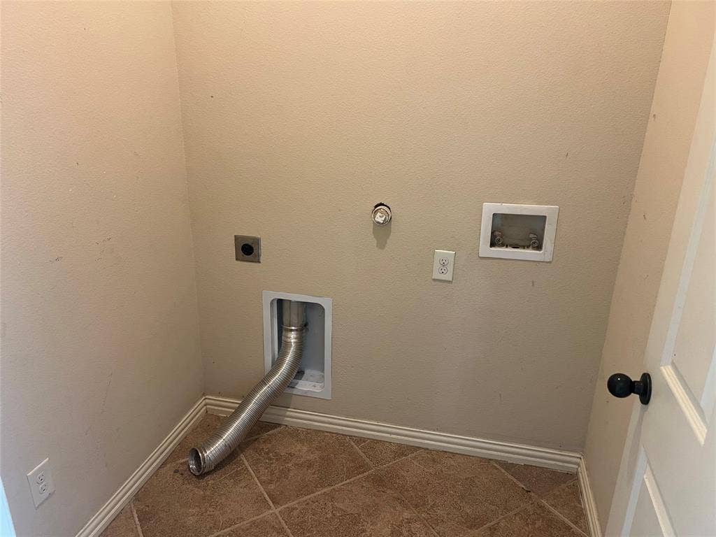 249 Cedar Crest Drive, Justin, TX 76247 249 Cedar Crest Drive, Justin, TX 76247