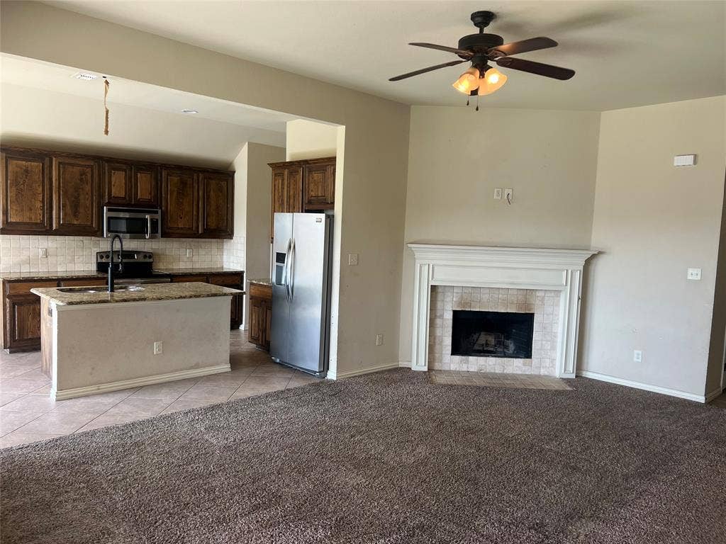 249 Cedar Crest Drive, Justin, TX 76247 249 Cedar Crest Drive, Justin, TX 76247