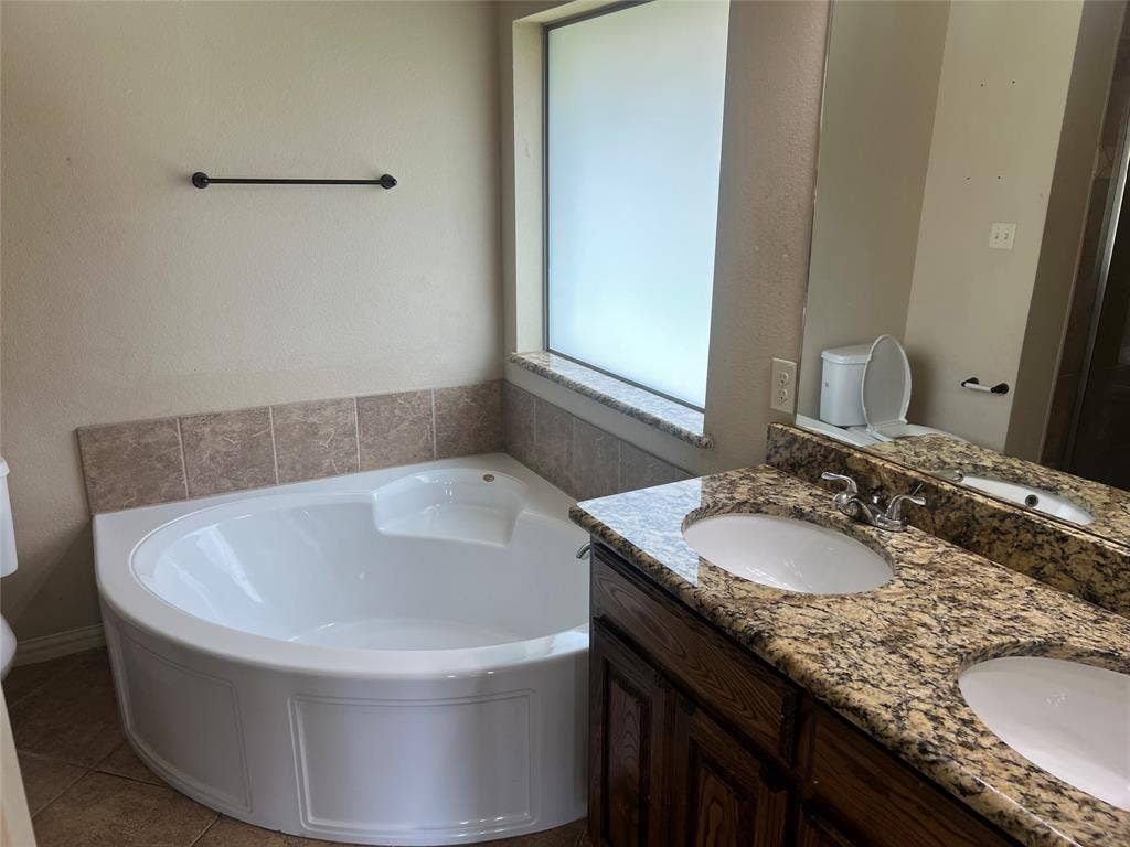249 Cedar Crest Drive, Justin, TX 76247 249 Cedar Crest Drive, Justin, TX 76247
