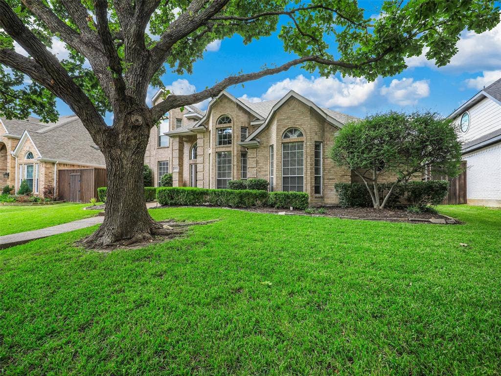 18543 Gibbons Drive, Dallas, TX 75287