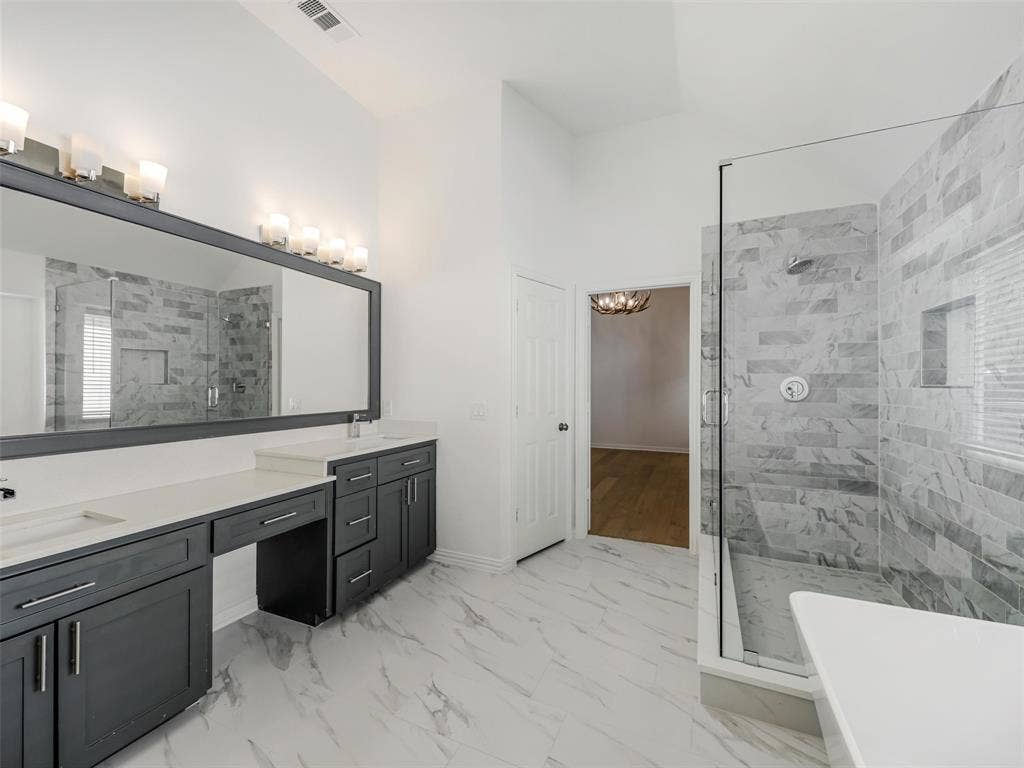18543 Gibbons Drive, Dallas, TX 75287