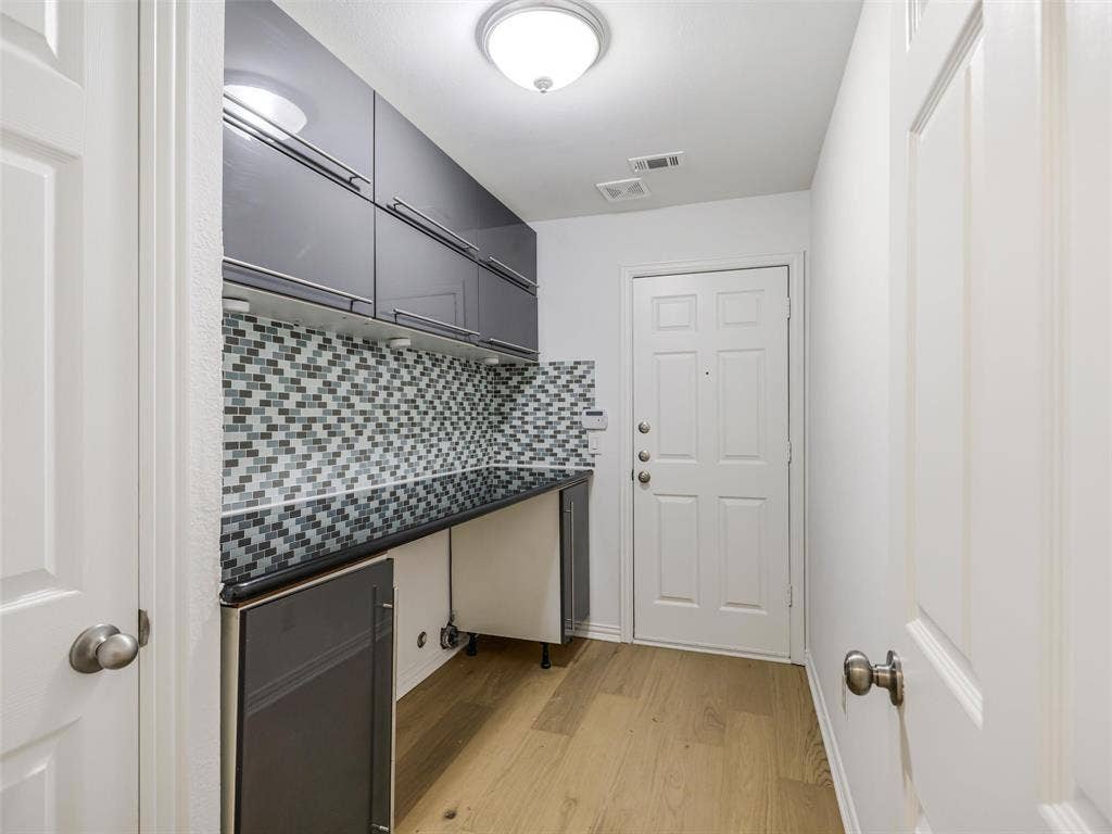 18543 Gibbons Drive, Dallas, TX 75287