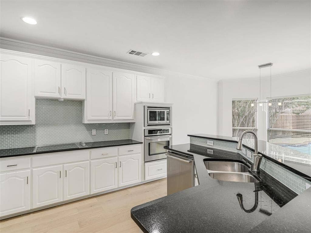 18543 Gibbons Drive, Dallas, TX 75287