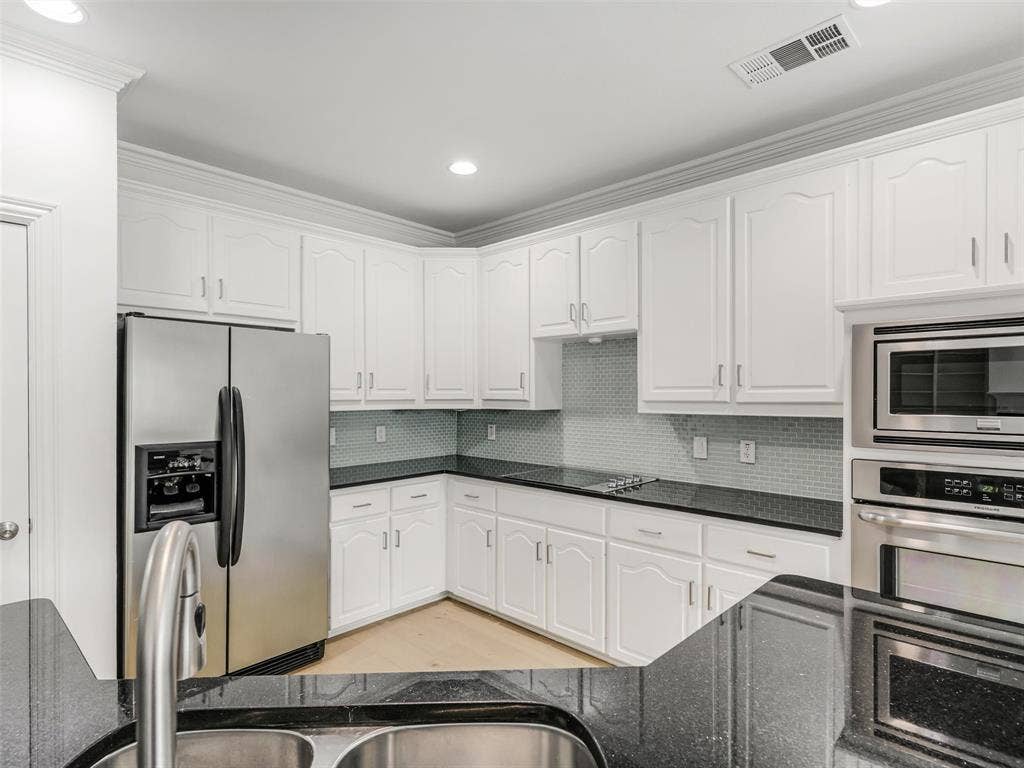 18543 Gibbons Drive, Dallas, TX 75287