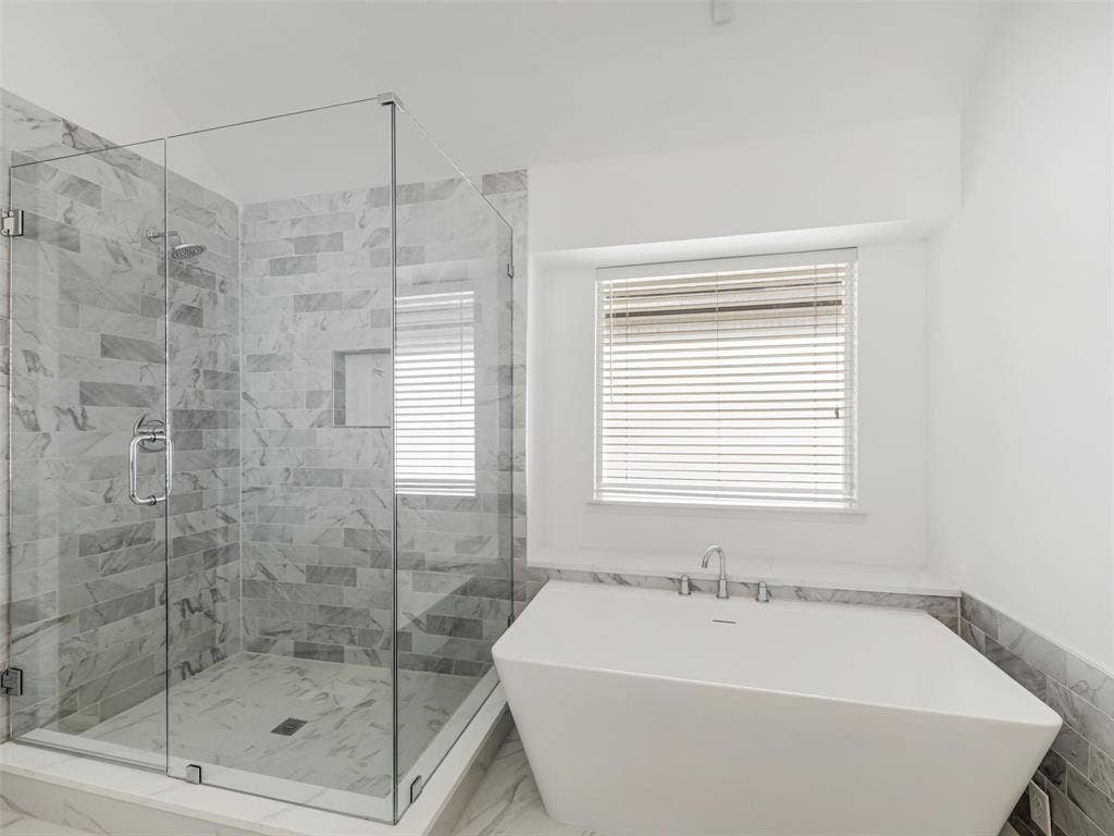 18543 Gibbons Drive, Dallas, TX 75287