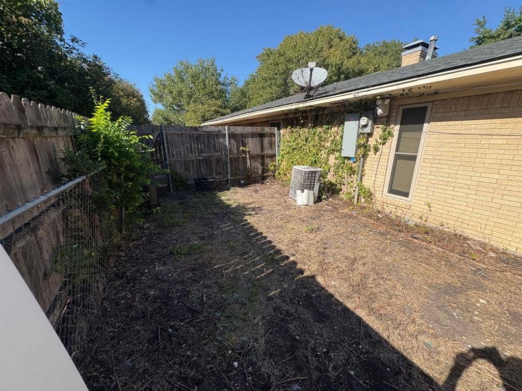 109 Auburn Street, Waxahachie, TX 75165 109 Auburn Street, Waxahachie, TX 75165