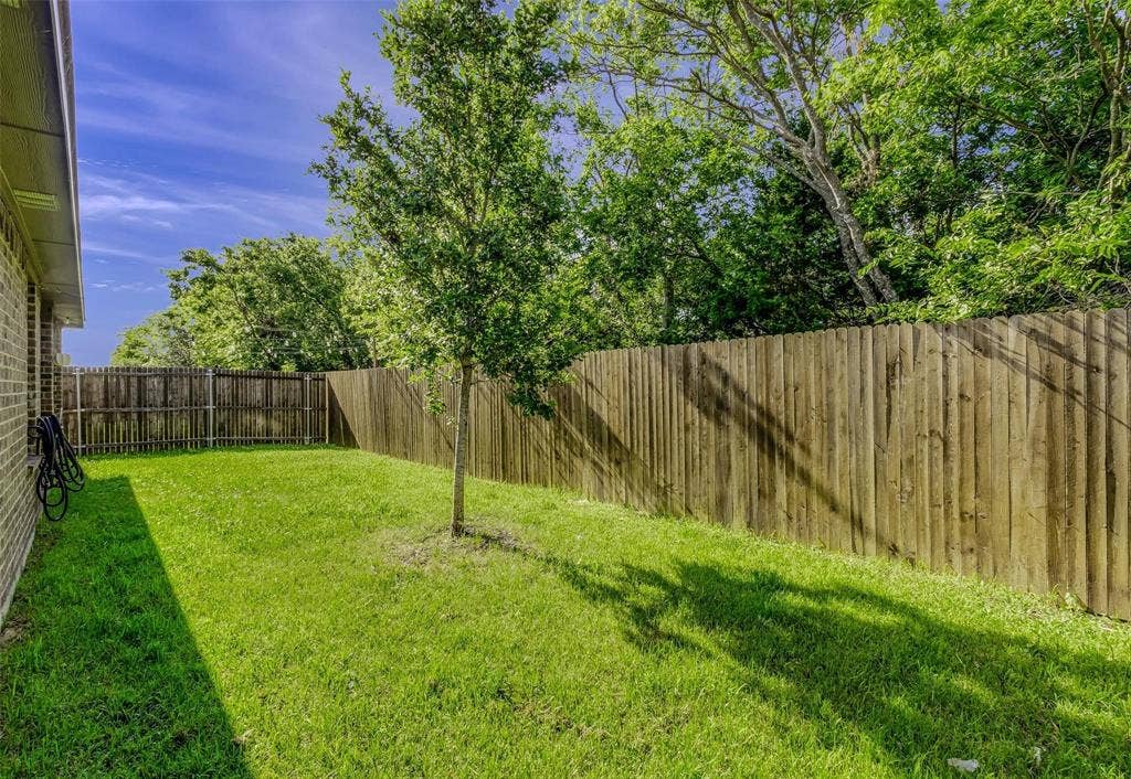 118 Secretariat Lane, Caddo Mills, TX 75135 View of yard