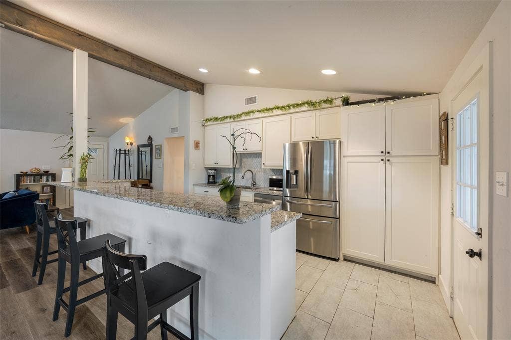 11736 Coral Hills Place, Dallas, TX 75229 11736 Coral Hills Place, Dallas, TX 75229