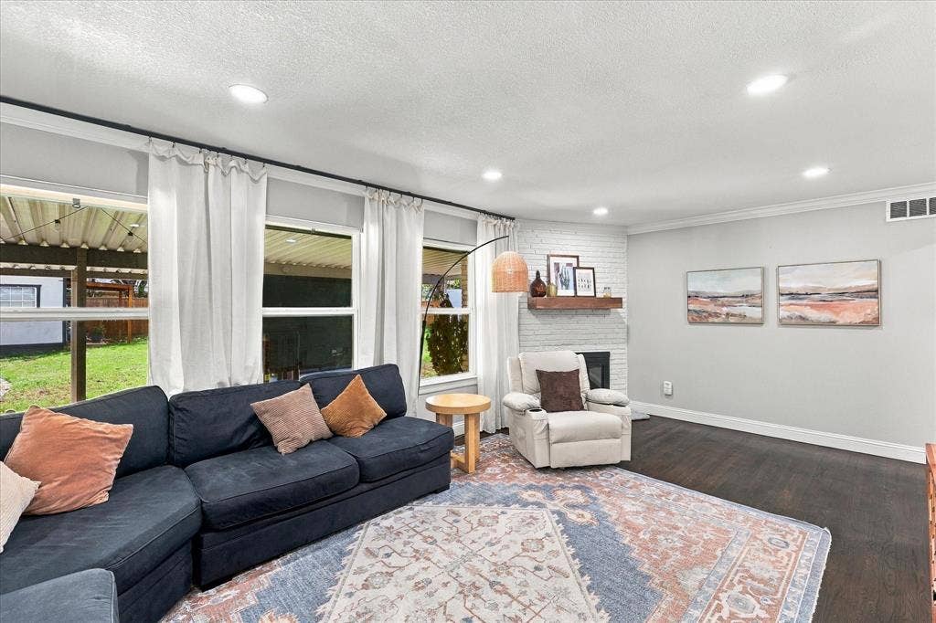 2740 Spruce Park Drive, Richland Hills, TX 76118 2740 Spruce Park Drive, Richland Hills, TX 76118