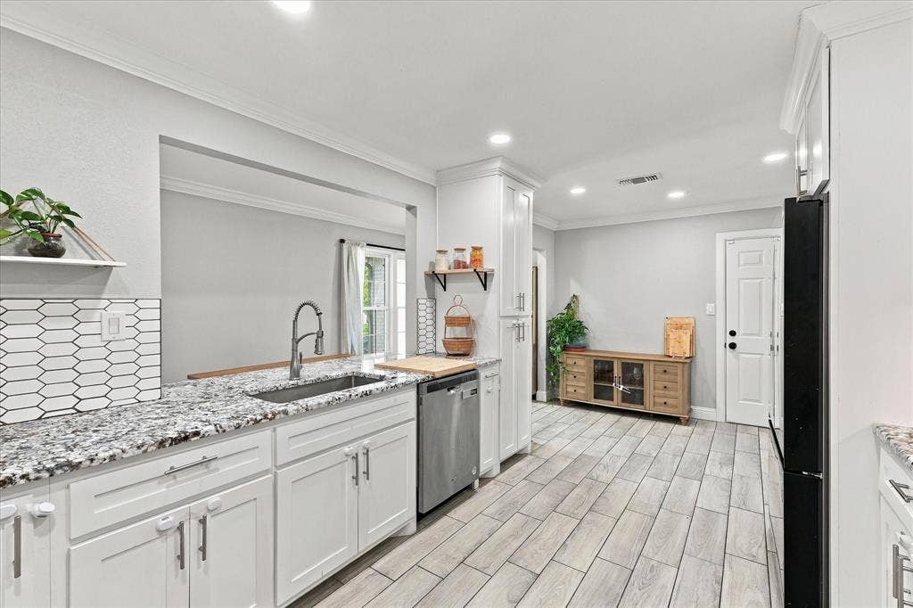 2740 Spruce Park Drive, Richland Hills, TX 76118 2740 Spruce Park Drive, Richland Hills, TX 76118
