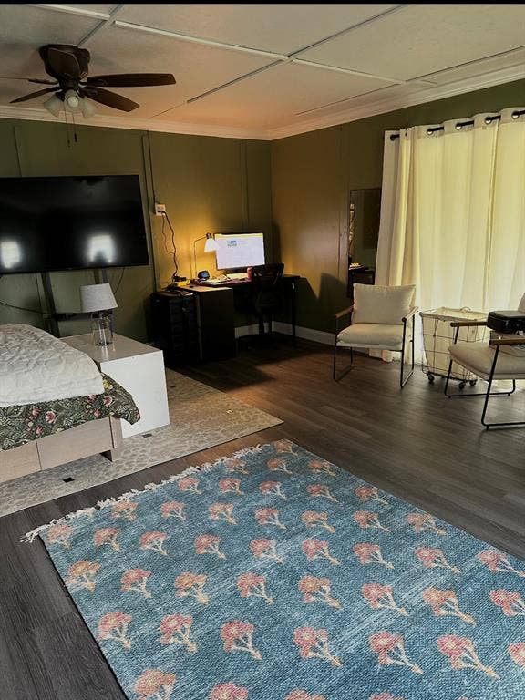 2740 Spruce Park Drive, Richland Hills, TX 76118 Inside Private Studio
