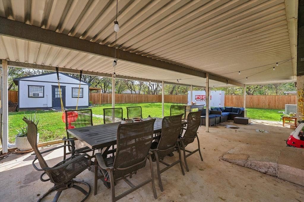 2740 Spruce Park Drive, Richland Hills, TX 76118 2740 Spruce Park Drive, Richland Hills, TX 76118