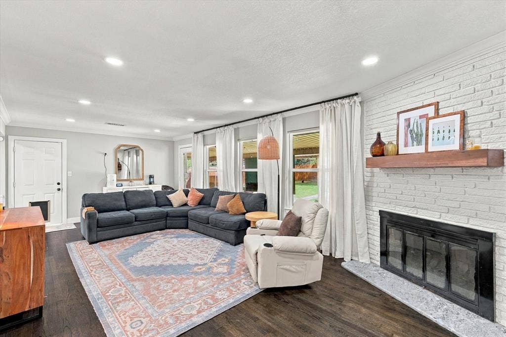 2740 Spruce Park Drive, Richland Hills, TX 76118 2740 Spruce Park Drive, Richland Hills, TX 76118