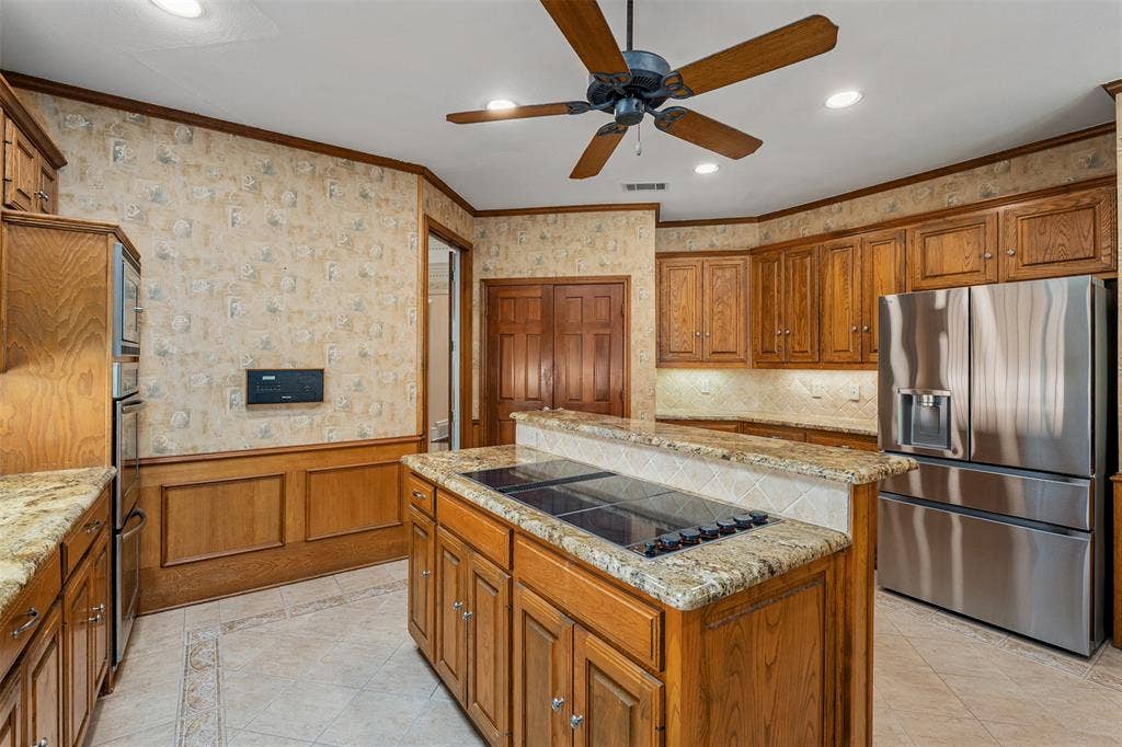 3301 Terry Drive, Plano, TX 75023 3301 Terry Drive, Plano, TX 75023
