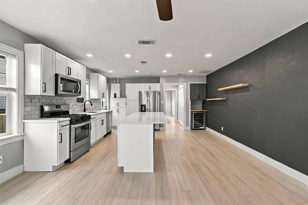 6026 Velasco Avenue, Dallas, TX 75206 6026 Velasco Avenue, Dallas, TX 75206